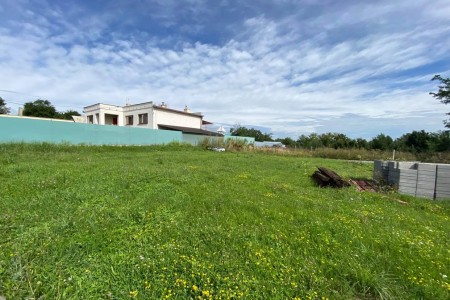 Na predaj stavebný pozemok v obci Lok - 122064483_380685143118246_4673688069788782141_n_490e5b3618168d304e41a0c0bf54a63c