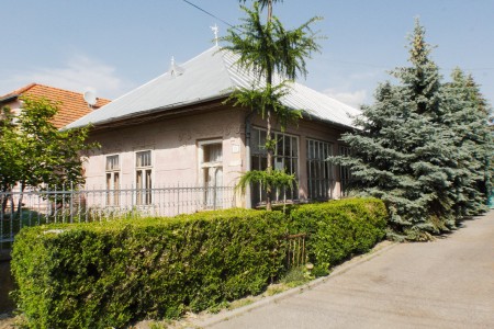 RD Nový Tekov s rozsiahlym pozemkom  - 1_12_bc04e4cdbe8418bdce0513896dcdfe38