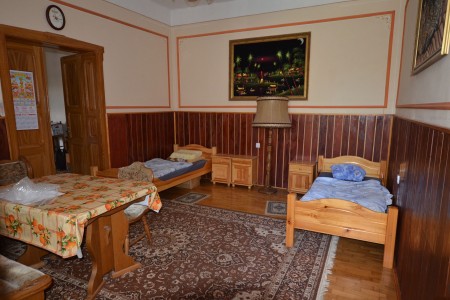 RD Nový Tekov s rozsiahlym pozemkom  - 1_2_830a99d77eab2898aec7e69b336f9253
