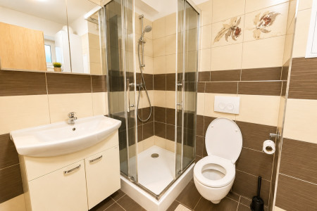 Na prenájom moderne zariadený byt - Zlaté Moravce - 3ee5735d3909511d38bc7129f5e22cc7de729a0ae89b83e6994c55d91e03c174_450fda99ee6cd18b4a0b6585c357b840