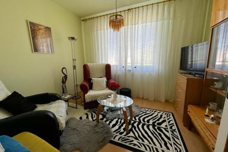 Slnečný, 3 izbový byt s lodžiou na Saratovskej ulici  - 3fc7a6ea-5cc9-4d81-bc3e-92a688285c1f_fd1aab775efe6c313b7fca0cd3e3c747