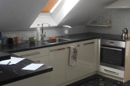 Na predaj RD vhodný na podnikateľské účely s veľkou garážou, nadstavaným podkrovným bytom - 61623533_628922124272976_8394582325278539776_n_d8da32d6f33190127af39a9221ea7b90