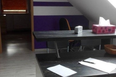 Na predaj RD vhodný na podnikateľské účely s veľkou garážou, nadstavaným podkrovným bytom - 66316227_425951261321147_1647407991407771648_n_0b5daa79107fe4c39751d9ec20ba30bd