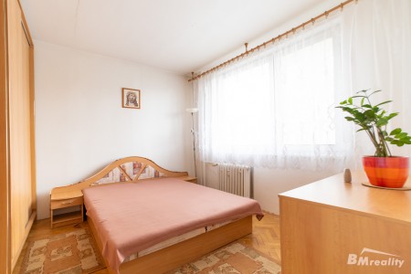 3 izbový byt s balkónom vo výbornej lokalite v Nitre časť Chrenová - BM-REALITY-1_05e36fe9bddda293414521e8ddad71df