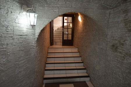 Prenájom baru v klembovej pivnici v centre mesta-  LEVICE - DSC_0217_885e84296c73bea0b70b010e3c68d665