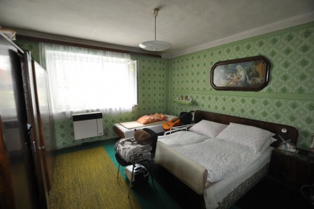 Na predaj rodinný dom s veľkým pozemkom  - DSC_0420_b8043a19ad32db492dc5f561b93ff6cf