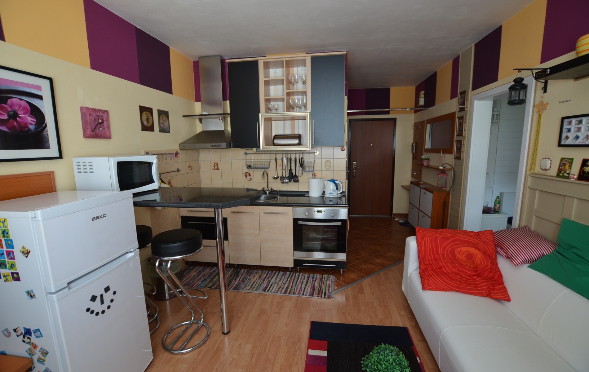 Útulný 1 izbový byt s balkónom na ul. Zdenka Nejedlého v Leviciach