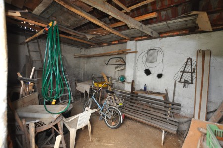 Na predaj rodinný dom s veľkým pozemkom  - DSC_0446_5ac9dd9d5b62ed98356dbd4b28895e09