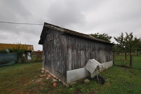 Na predaj rodinný dom s veľkým pozemkom  - DSC_0453_2b7ae4542a8ebbe85cd4f2409e544481