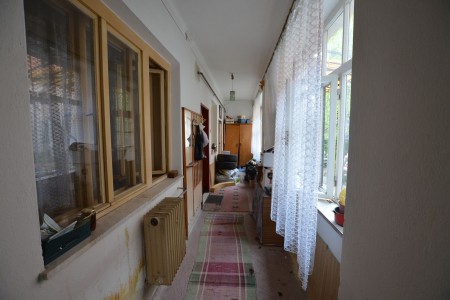 Na predaj rodinný dom vhodný aj na podnikateľské účely v centre mesta Levice - DSC_0487_0ea6ba29d2b6c775bd1c9a898428b008