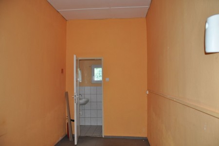 Podnikateľský objekt - Tekovské Lužany - DSC_0654_d806cb765caabc1e665126ce30525b86