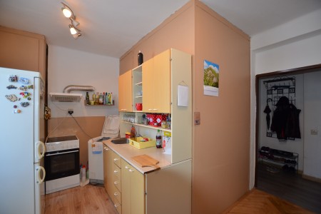 Na predaj 2 izbový byt s balkónom, Rezervované - DSC_2508_c4cb73572b8351fb34032fdf06f673c4