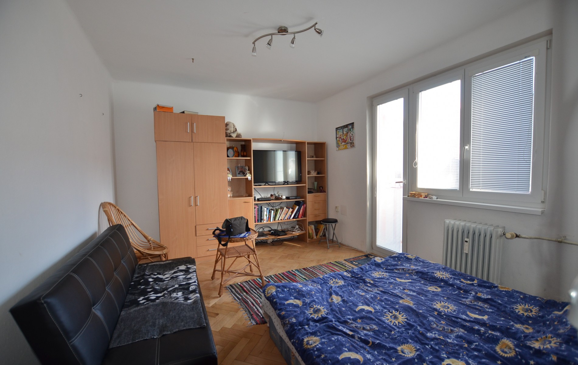 Na predaj 2 izbový byt s balkónom, Rezervované