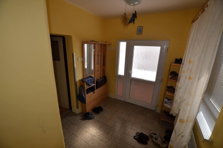 Na predaj dvojgeneračný rodinný dom na Lipníku - DSC_2538_3c0bce6e151a6b70c80e7ac195f8f518