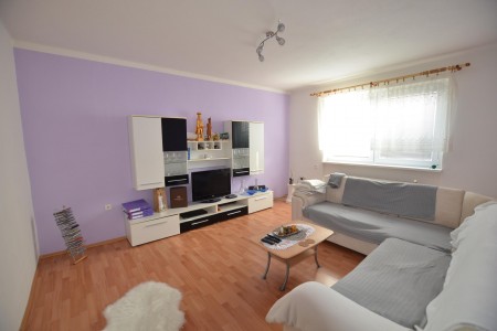 Na predaj dvojgeneračný rodinný dom na Lipníku - DSC_2548_9a33e14857675ce38143c0ad5adc8d99