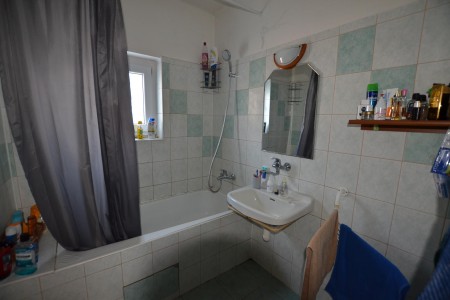 Na predaj dvojgeneračný rodinný dom na Lipníku - DSC_2550_5ea3eb68edd01f6a1c59bf2dda51873c