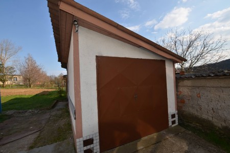 Na predaj dvojgeneračný rodinný dom na Lipníku - DSC_2557_71b45cca7fa355ea1d51353832ea20be