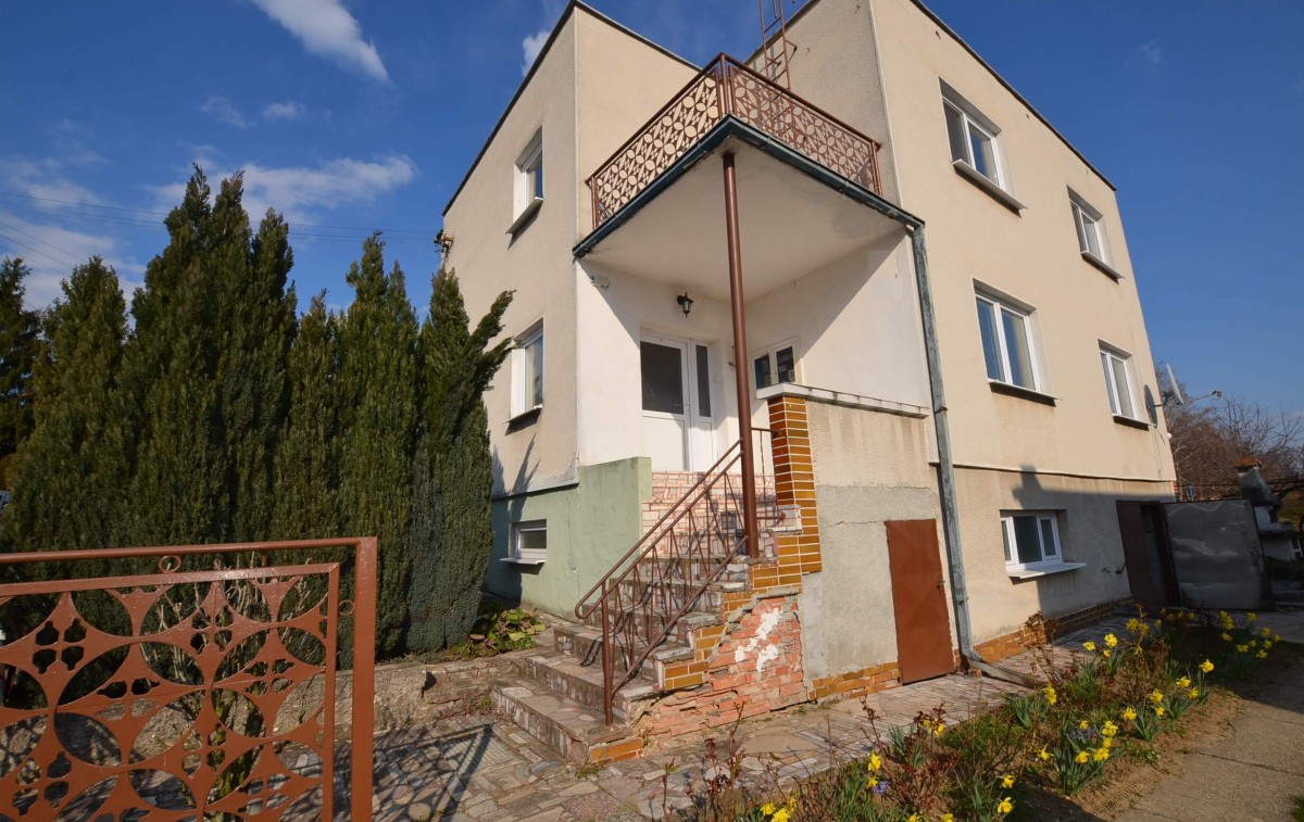 Na predaj dvojgeneračný rodinný dom na Lipníku