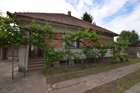 Na predaj rodinný dom v Žemberovciach - DSC_3099_2d19e8b2d933cd75eac602ed249c58e5