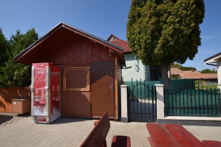 Podnikateľský objekt v Tekovských Lužanoch - DSC_5574_e90941c32839ab2b20cd23b1f24a3c15