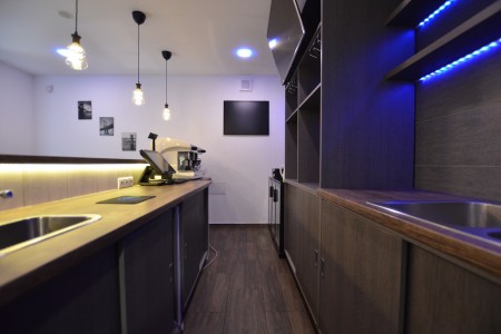 Podnikateľský objekt v Tekovských Lužanoch - DSC_5599_be385df261e04d662713acc67e722622