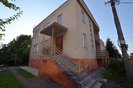 Na predaj rodinný dom v Leviciach  - DSC_5652_ef3c8f6fb7278a95020decd1a58de908