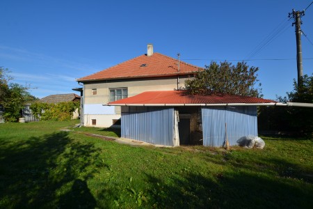 Na predaj rodinný dom v obci Veľký Ďúr - DSC_5863_0dc51898f5d8cf4526ace08b48227f49