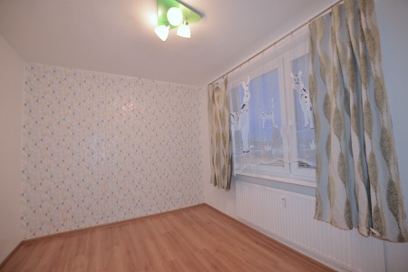 Na prenájom slnečný 4 izbový byt - DSC_6157_1e1a186f696695e04403c702c2ab041c