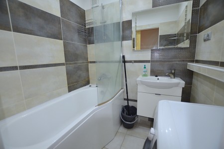 Na prenájom slnečný 4 izbový byt - DSC_6165_608286025f296d1b4a4c61748d75f722