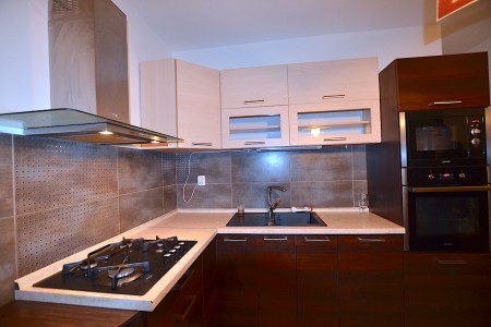 Na prenájom slnečný 4 izbový byt - DSC_6167_605f5da859c5c67710ca322fa4ff7905