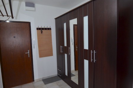 Na prenájom slnečný 4 izbový byt - DSC_6169_70ed0b82160097e37e08f754717d6434