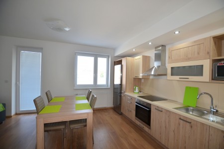 Na prenájom veľký 3 izbový byt v novostavbe na Vojenskej ulici - DSC_7266_4fe620c0bcbaa6b9721169ee5f59064b