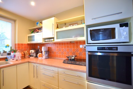 Na predaj rodinný dom v tichej časti mesta Levice - DSC_7559_ba8e7a98be33d01dca7835ed97cf34f2