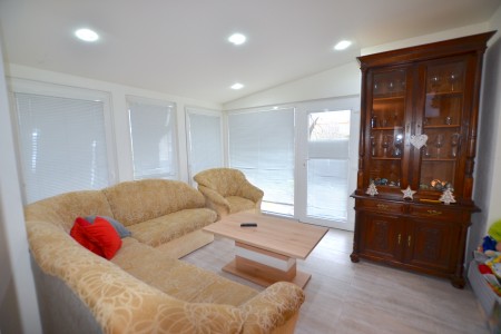 Na predaj rodinný dom v tichej časti mesta Levice - DSC_7577_b9676344a66e265e6b3adb95491ad7b6