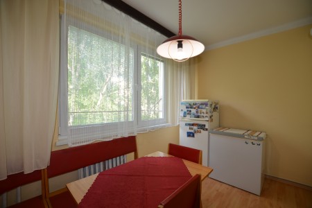 Výhodne veľký 3 izbový byt s balkónom na Dlhej ulici v Tlmačoch - DSC_8378_7c69765e0d0b970d66cc5d740d6d89c6