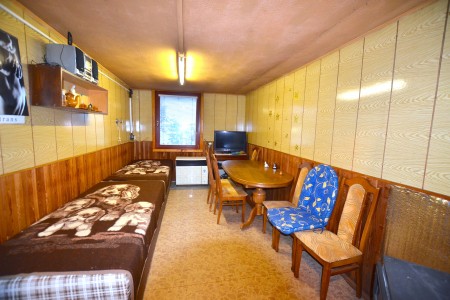 Viničný dom s krásnym pozemkom vo vyhľadávanej viničnej oblasti v Pukanci - DSC_8728_a59c8691d4f9614bf04dc80b24f42046