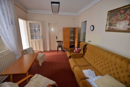 Rodinný dom v tichej časti obce Jur nad Hronom - DSC_8935_217cb4a3bde75c821120c47bf95bc6c1