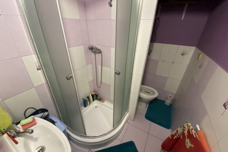 Na predaj 1 izbový byt s balkónom po rekonštrukcii - IMG-7520_96325b8e2daa9d88285e95ffede81fbc
