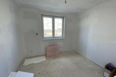 Na predaj novostavba rodinného domu v tichej časti mesta - IMG-8300_1_e723e876f6456965942c534dd7df41da