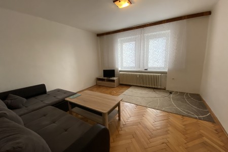 Na prenájom zariadený 2 izbový byt  - IMG_0241_9cacc808570380673834cec91f30ab93