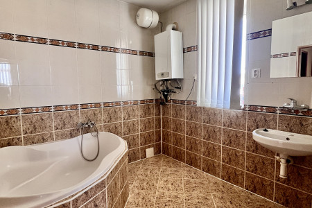 Na prenájom podkrovný byt v centre mesta - IMG_0298_cad64c9f21e25bcaa0da08099176eb43