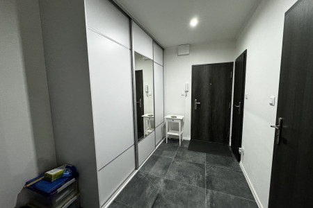 Na prenájom veľký zariadený 2 izbový byt - IMG_1556_54a2aae9b66ec177f2a73a8bd18d16a2