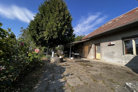 Na predaj rodinný dom so slnečným pozemkom v obci Ondrejovce - IMG_1702_2e6c298434b321967c145fe3dc973c16