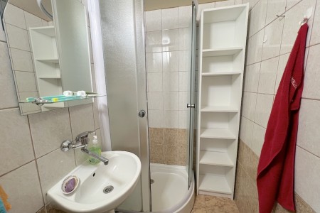 Na prenájom zariadený 1 izbový byt na Mochovskej ulici, Levice - IMG_1731_732cd80a59d5ad41351e1b8915a29715