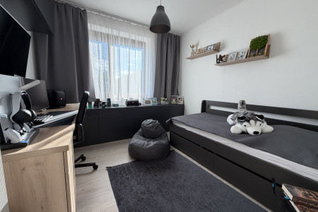 Moderný, zariadený rodinný dom v tichej časti – ideálny pre rodinu - IMG_1772_2_6514588b3a004808eafb545dae1c08ab