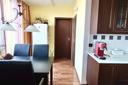 3 izbový klimatizovaný byt s dvomi balkónmi po kompletnej rekonštrukcii - IMG_20230912_135127_9bb987a76a2765891ece4652d7224568