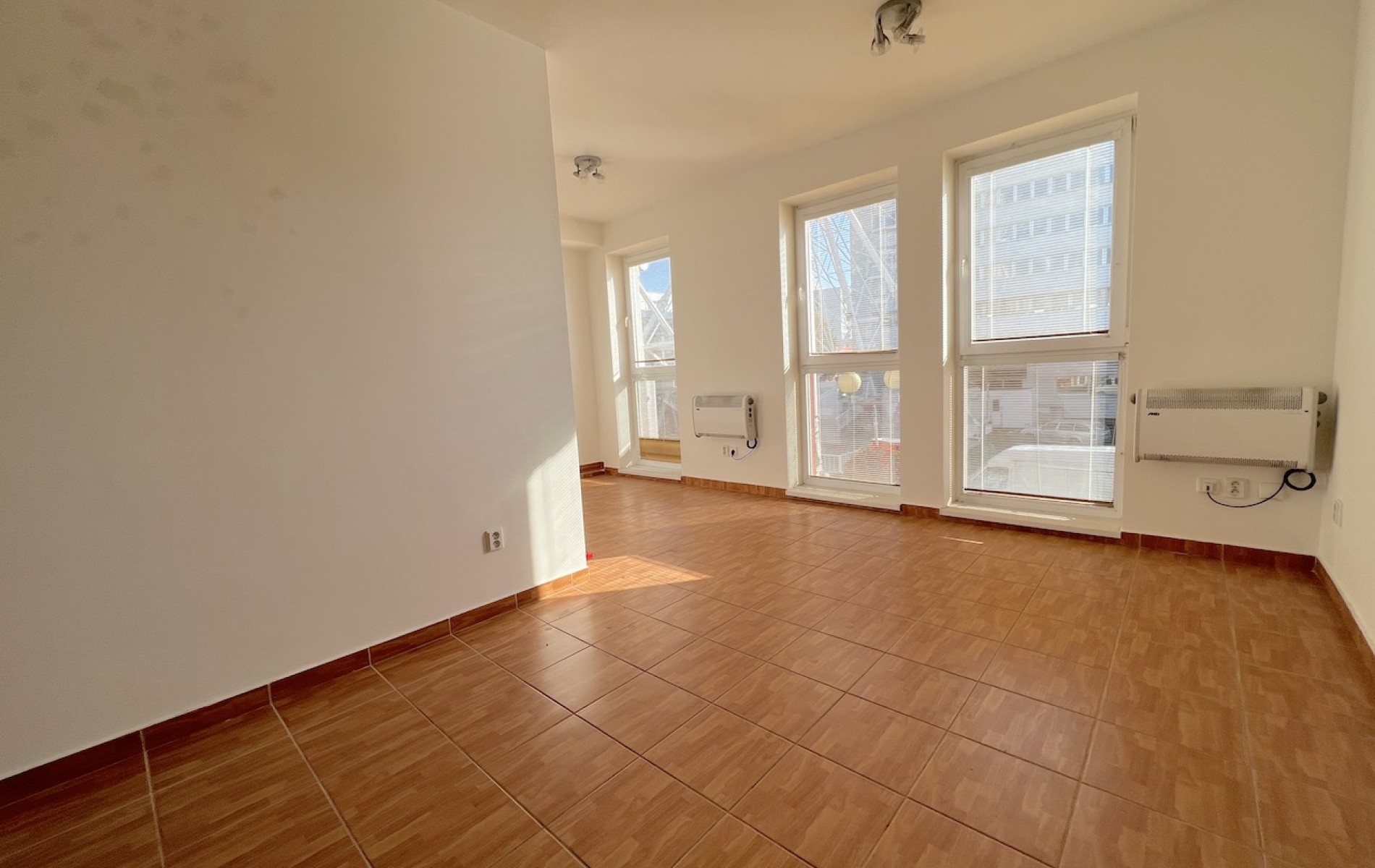 Na prenájom kancelárske priestory priamo na pešej zóne