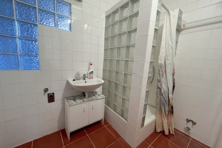 Prenájom veľkého 3 izbového bytu v dobrej lokalite - IMG_2333_4c8d180aa7c9bb8d77494d86aeb79c6e