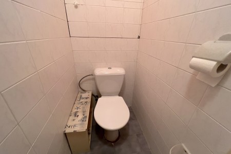 Prenájom veľkého 3 izbového bytu v dobrej lokalite - IMG_2334_44e558137193b59c6b2a27c4fa9ea032