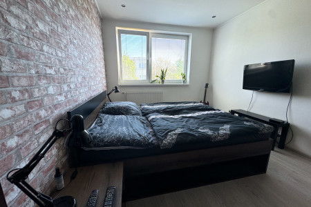 Na prenájom pekný, útulný 3 izbový byt v Hontianskej Vrbici - IMG_2340_36cd3594558dc05e117921349a422336